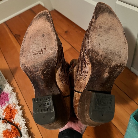 Corral boots - Picture 5 of 9